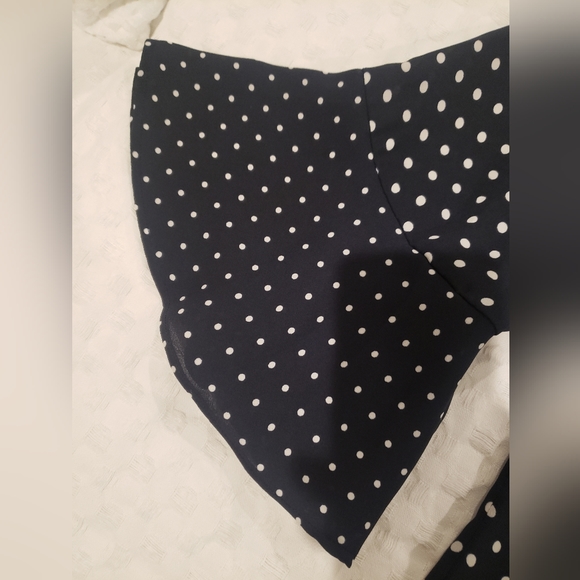 Polka dot top - Picture 2 of 3